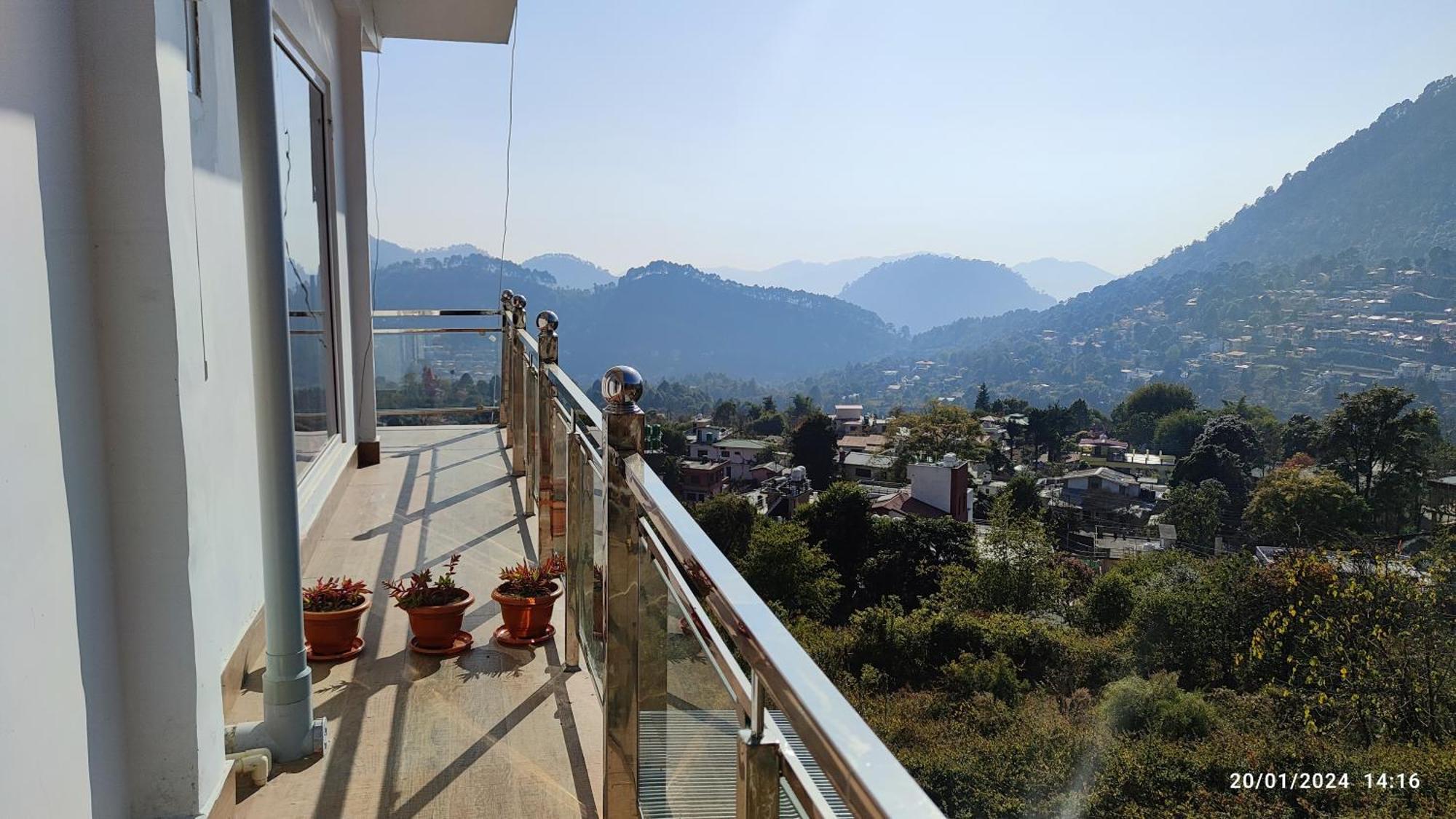 Host Labs Homestay - Premium View Bhīm Tāl Exterior foto